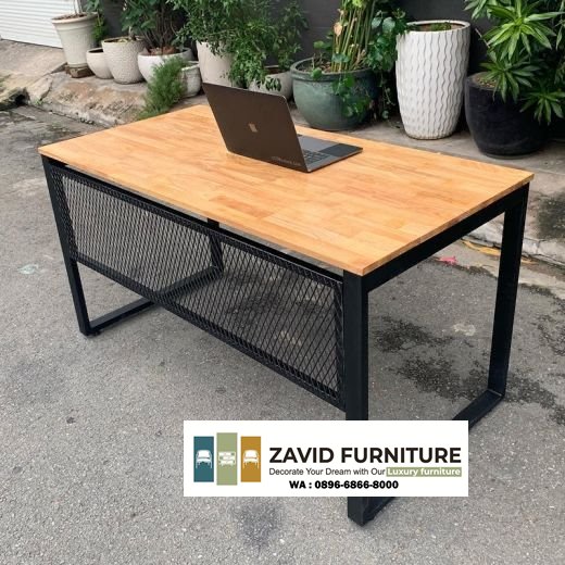 kaki meja besi hollow desain jaring didepan